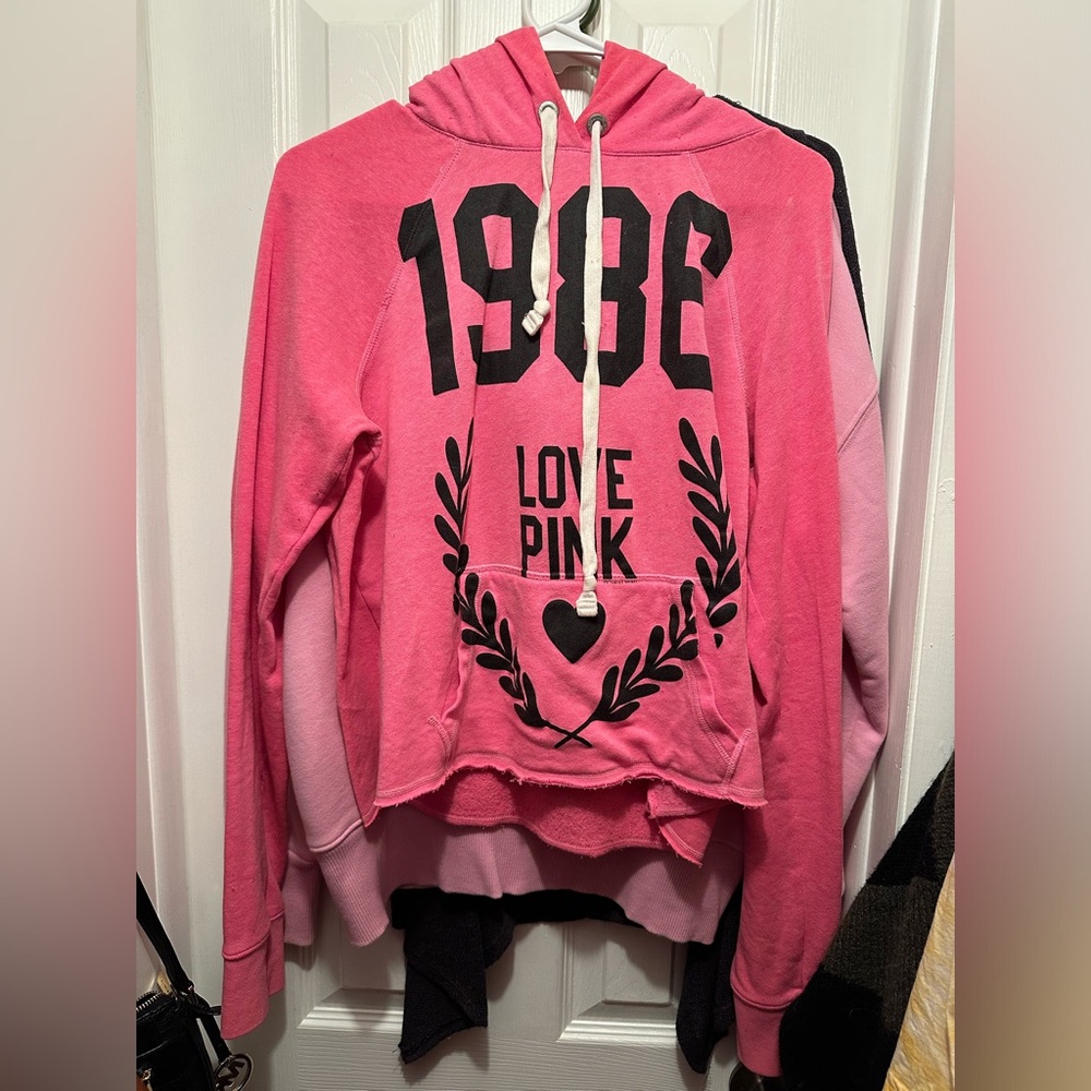 Vintage Victoria’s Secret PINK Cropped Hoodie